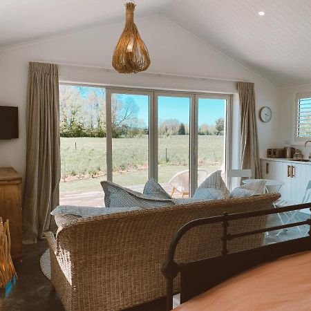 Te Ataahua Guesthouse Greytown Exteriör bild